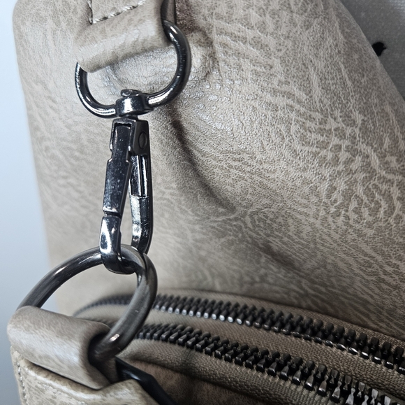 Sam & Hadley boho studded cross body bag - Picture 2 of 8